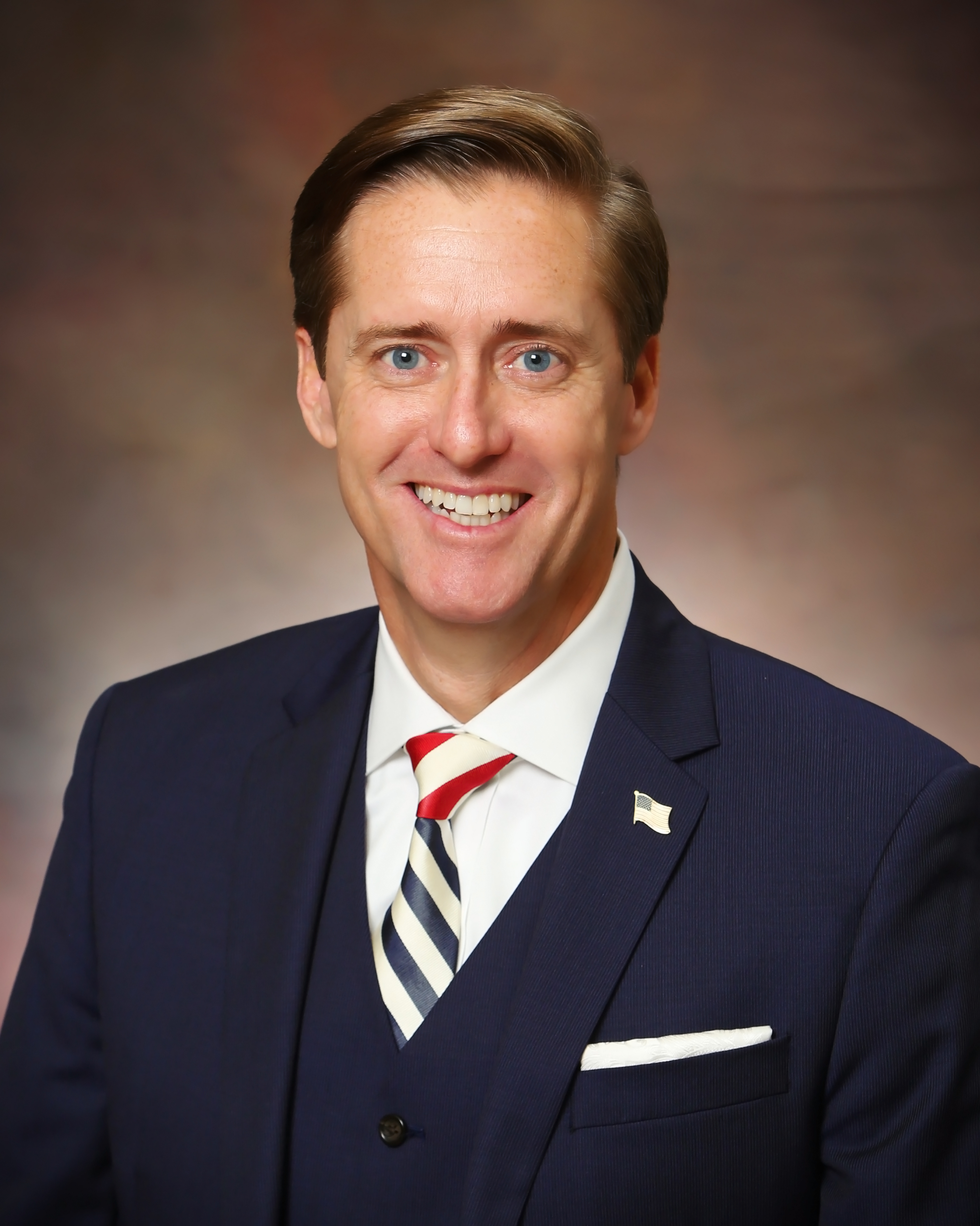Williamson Headshot R. Williamson